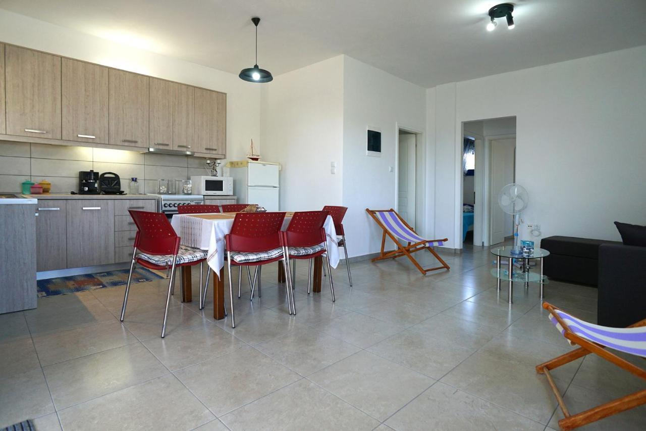 Villa Dolphins House à Paralia Avdhiron Extérieur photo
