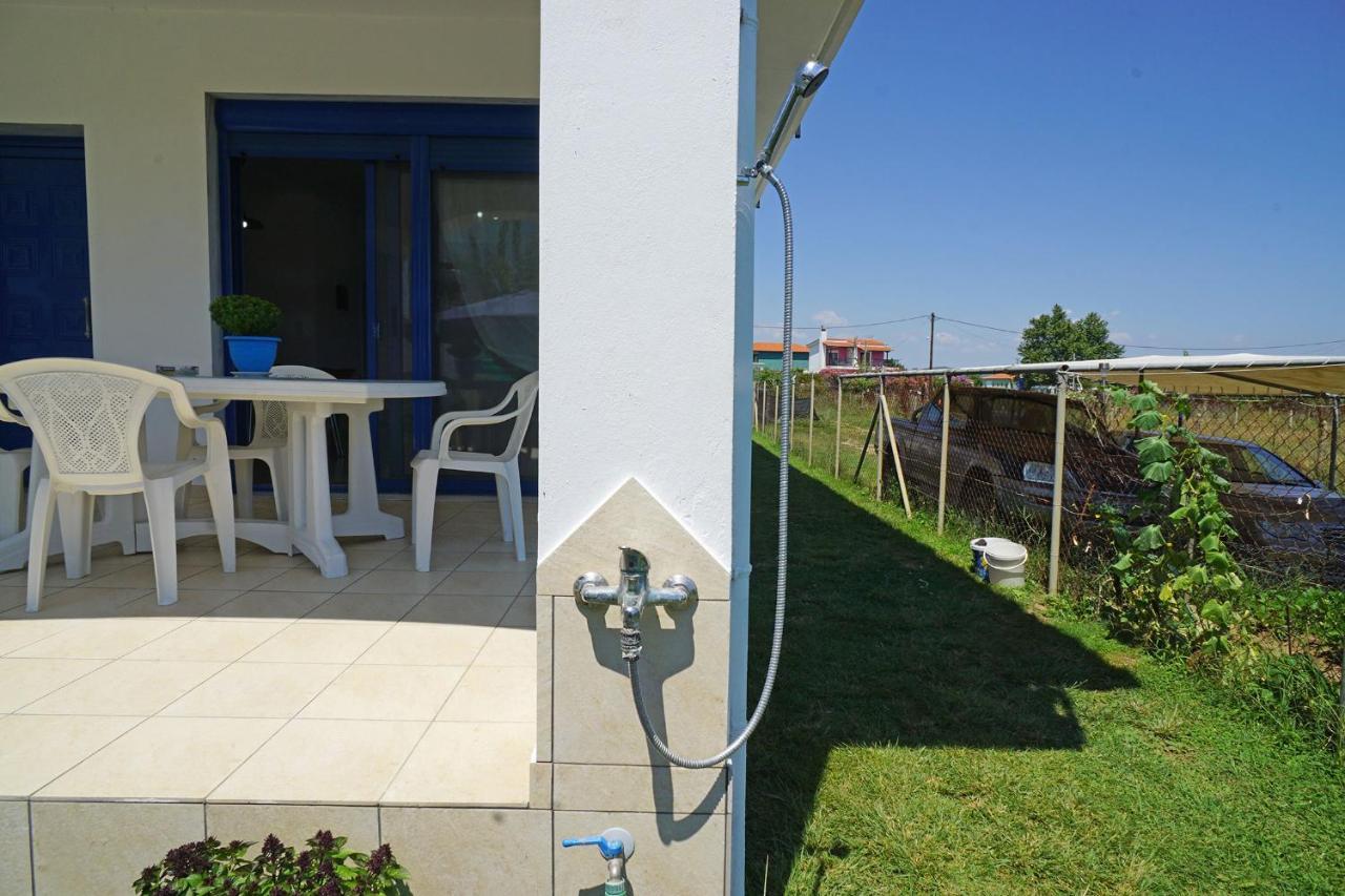 Villa Dolphins House à Paralia Avdhiron Extérieur photo